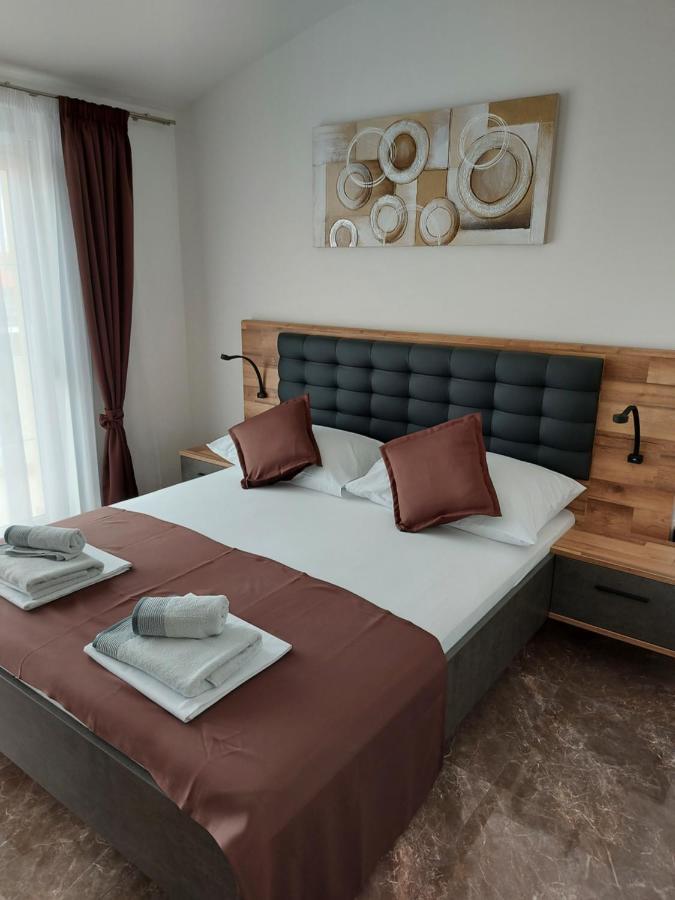 Apartmani Delac Vodice Exterior foto