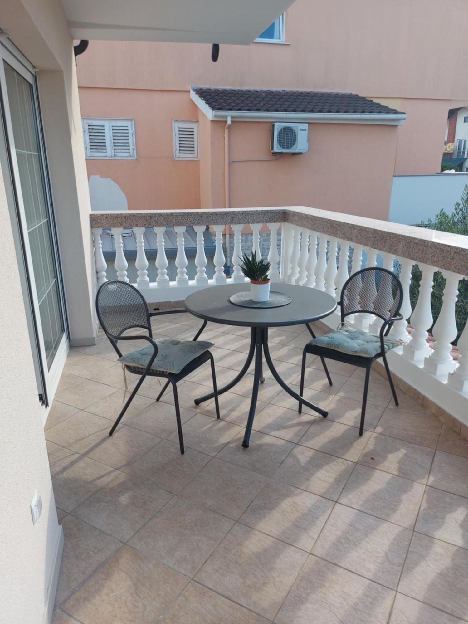 Apartmani Delac Vodice Quarto foto